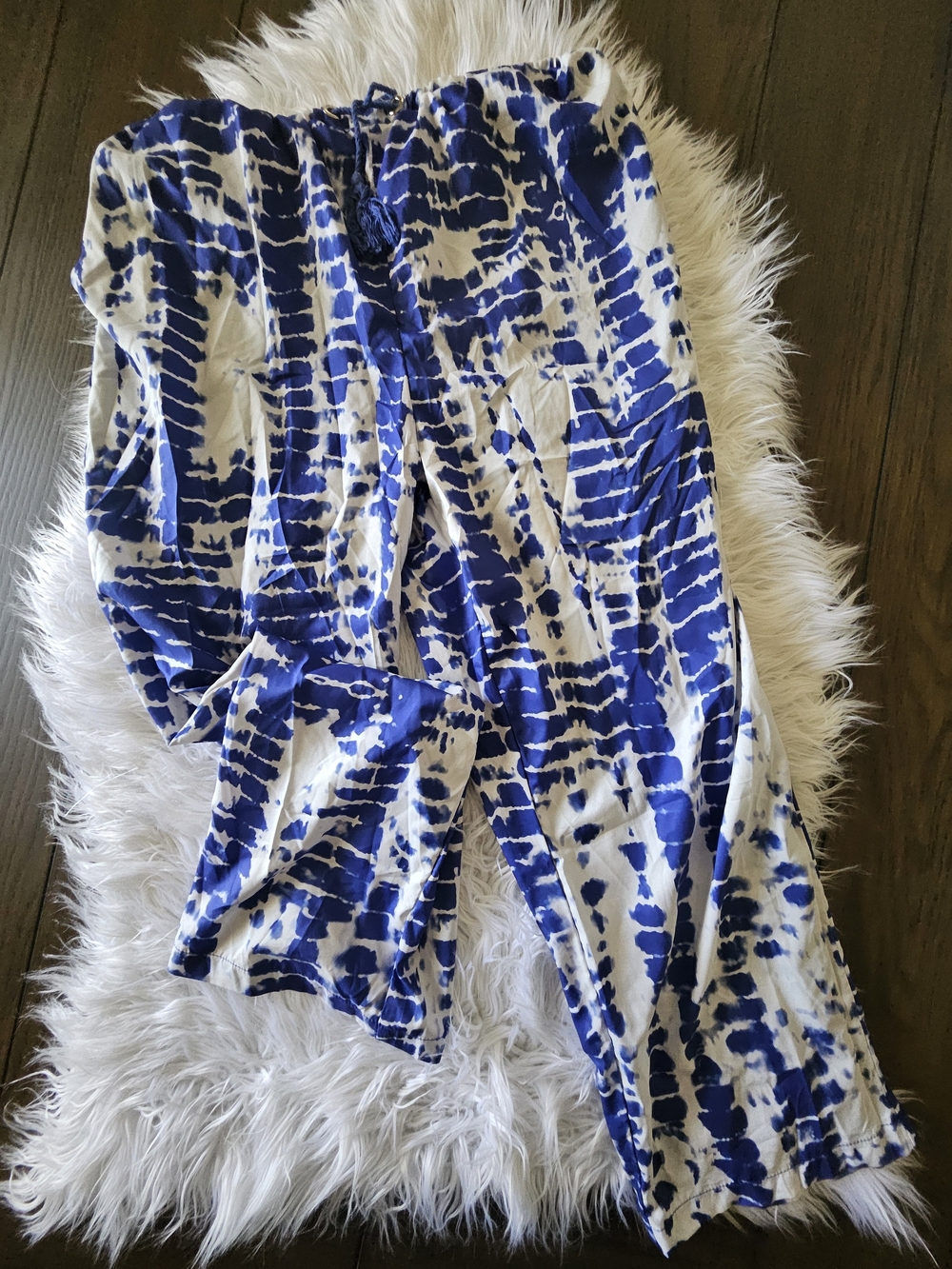 Amazon Blue and White Tie-Dye Capris